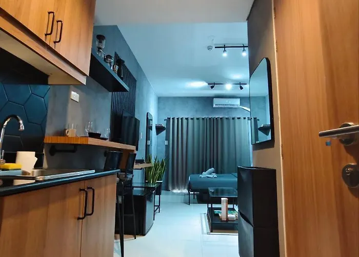 Relaxing Staycation With Free Coffee - Netflix Apartment